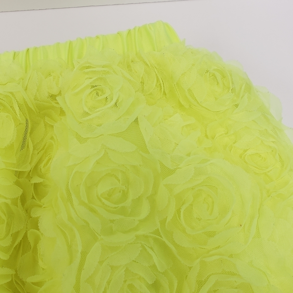 Cat & Jack Girls Neon Rosettes Skirt Size Medium 7/8 - Picture 3 of 5